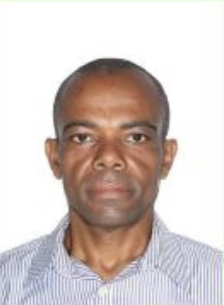 Associado: Carlos Roberto Rodrigues da Silva